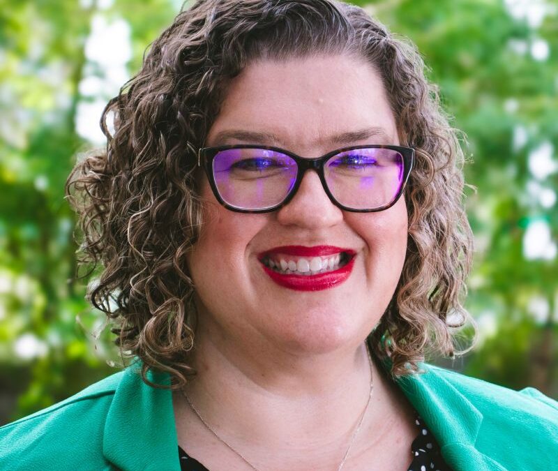 Stacey Charron-Milnikel Headshot